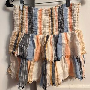 Super cute Aerie tiered skirt! Great used condition!